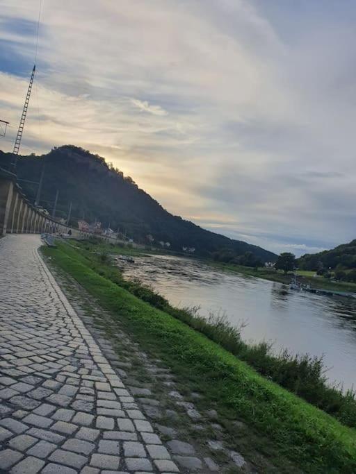 Kirchblick Apartment Konigstein an der Elbe Luaran gambar